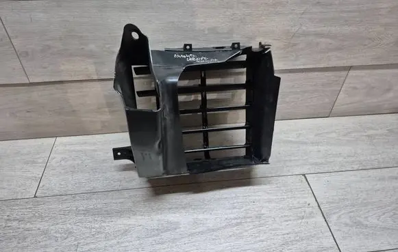 Porsche Cayenne (9Y0 9Y3) Intercooler air channel guide 9Y0122355E