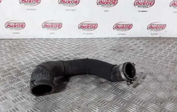 Audi Q5 SQ5 Intercooler hose/pipe 8R0145738N