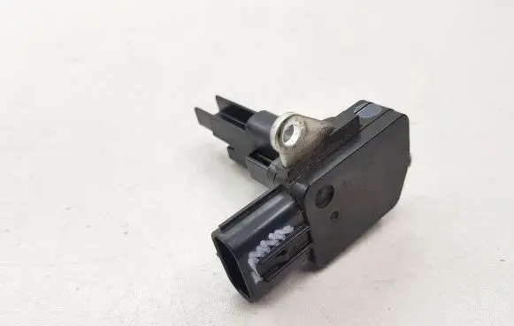 Lexus CT 200H Mass air flow meter 222040V020