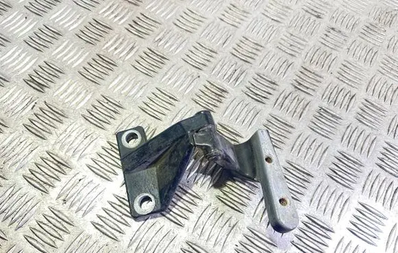 Volkswagen New Beetle Front door upper hinge 1C0831412A