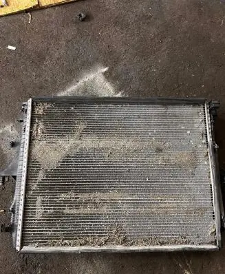 Coolant radiator