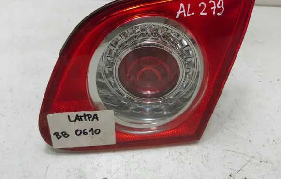 Volkswagen PASSAT B6 Tailgate rear/tail lights