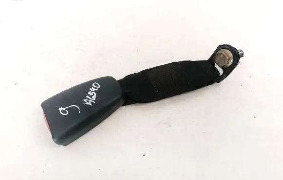 Mitsubishi Space Star Rear seatbelt buckle