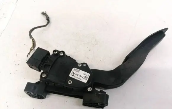 Opel Signum Accelerator throttle pedal 9186724 6PV00832200