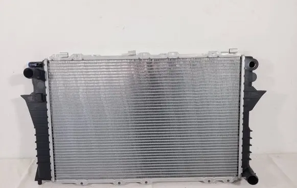 Audi A6 S6 C4 4A Coolant radiator 