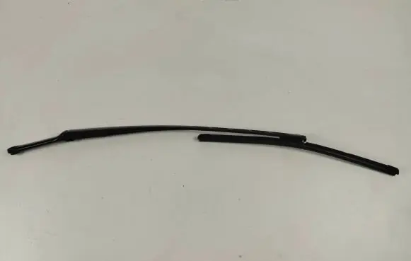 Audi A3 S3 8P Front wiper blade arm 8P1955408A