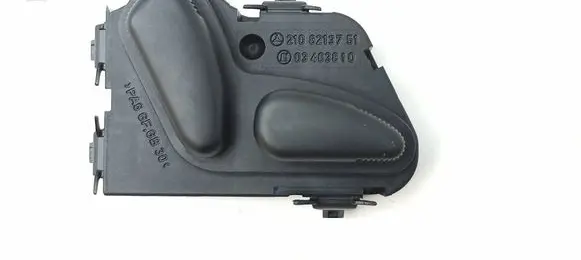 Mercedes-Benz E W211 Seat control switch 2108213751 03463810