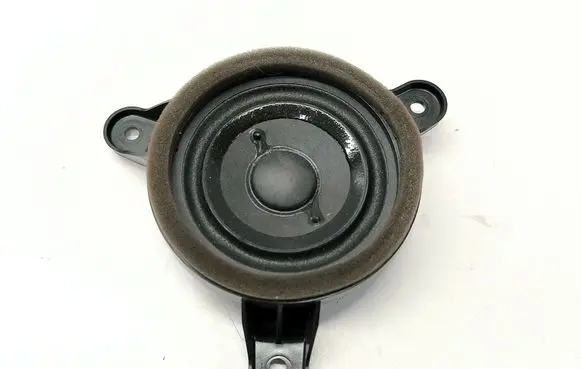 Audi A8 S8 D4 4H Front door speaker 4H0035397