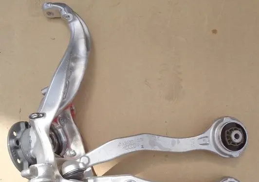 Mercedes-Benz E W213 Front control arm 2143320100MERCCC