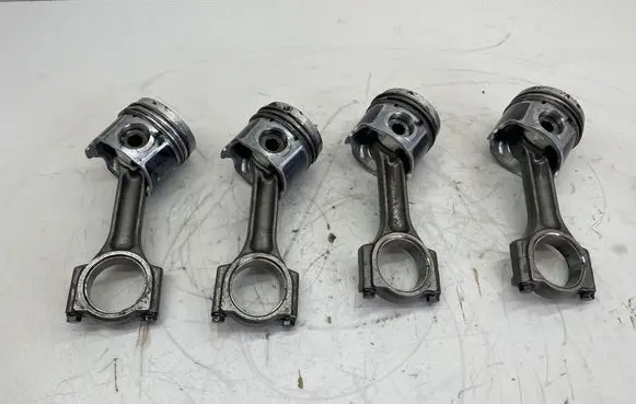 Renault Scenic II - Grand scenic II Piston with connecting rod 