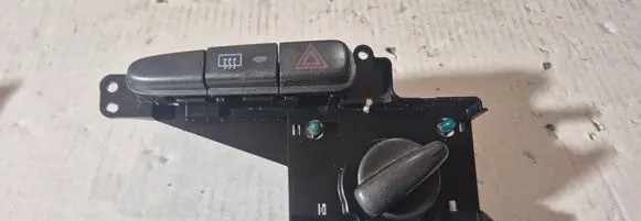 Toyota Yaris Interior fan control switch 758294