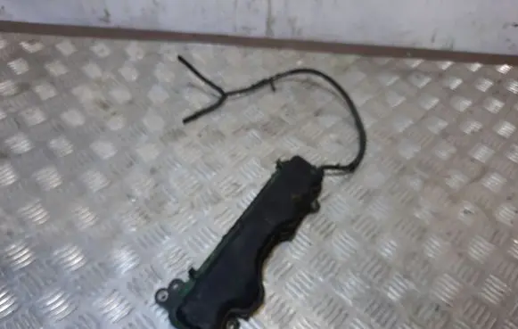 BMW 6 F12 F13 Vacuum air tank 7605374