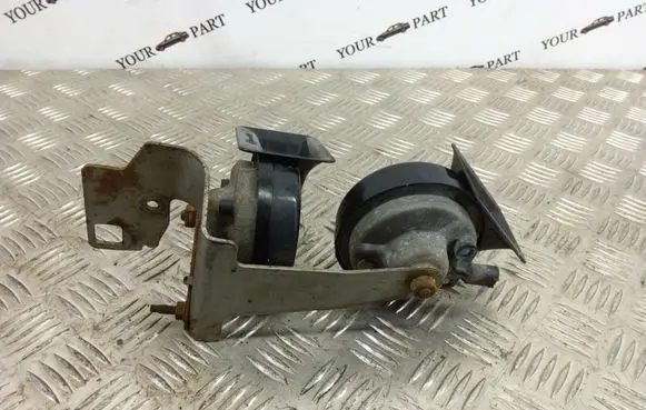 BMW 5 E60 E61 Horn signal 6935709