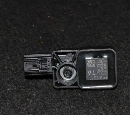 Opel Insignia A Airbag deployment crash/impact sensor 13502341