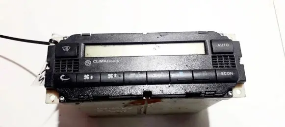 Volkswagen PASSAT B5 Climate control unit 1j1907044 5hb007617-00