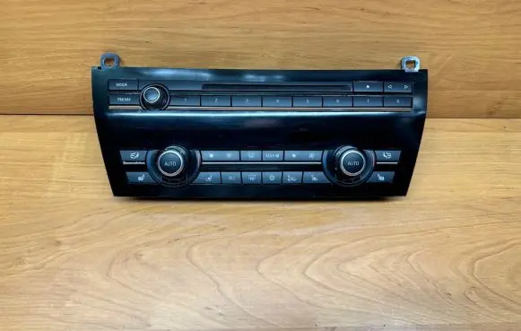 BMW 7 F01 F02 F03 F04 Climate control unit 9249715 0000517379 900255580028