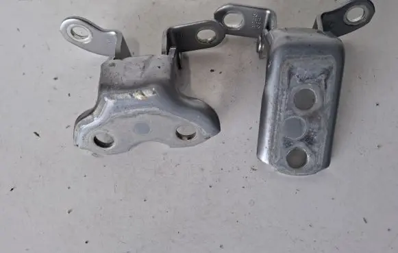 Lexus NX Rear door hinge set A046694