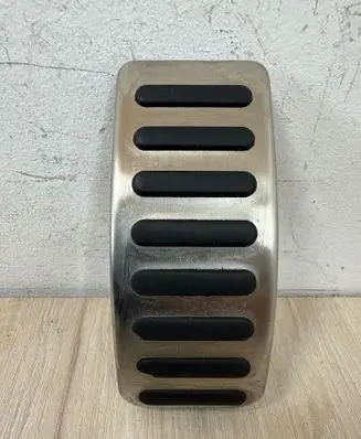 Volkswagen Polo V 6R Accelerator throttle pedal 8N1721647B