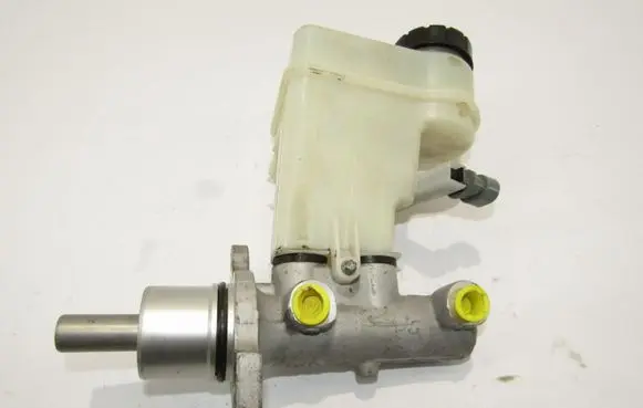Opel Vectra C Master brake cylinder