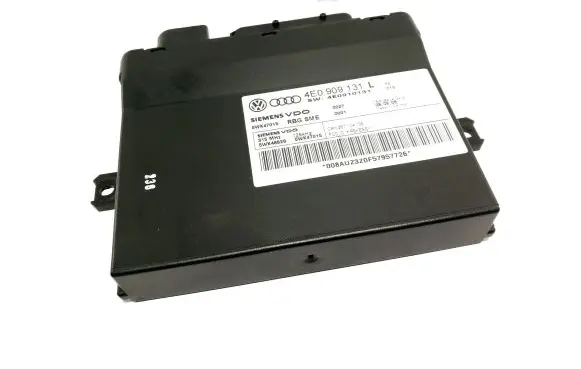 Audi A8 S8 D3 4E Comfort/convenience module 4E0909131L 4E0910131 5WK47015
