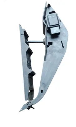 Accelerator throttle pedal