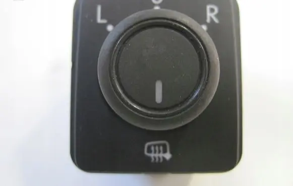 Seat Ibiza IV (6J,6P) Central console control unit 3G0959565