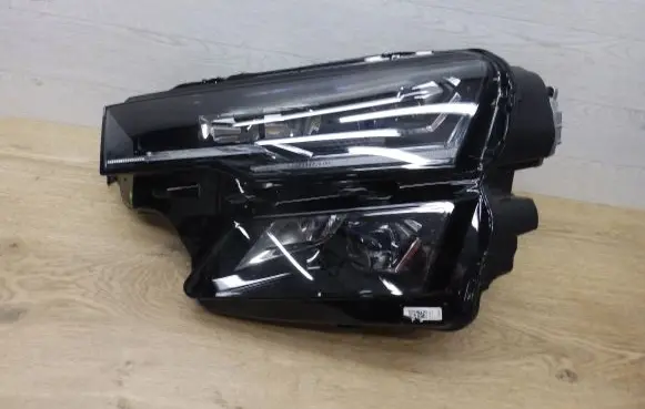 Skoda Karoq Headlight/headlamp 57B941035