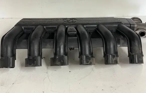 BMW 5 E39 Intake manifold 2246179