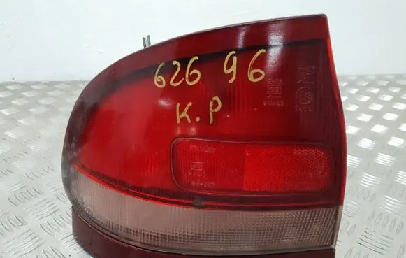 Mazda 626 Rear/tail lights 0431392