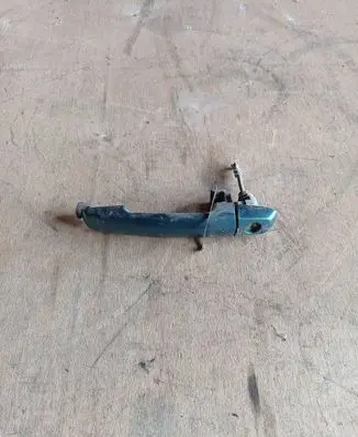Suzuki SX4 Front door exterior handle