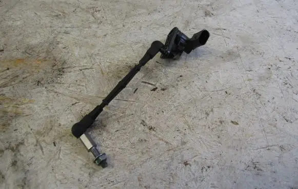 Audi Q7 4M Headlight/headlamp level sensor 4M0907503