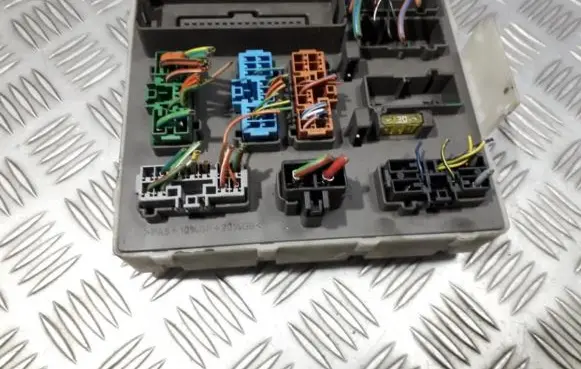 Ford Focus Fuse box set 2m5t14a073bc 518273206