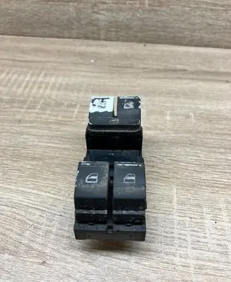 Volkswagen PASSAT B6 Electric window control switch 1K4959857