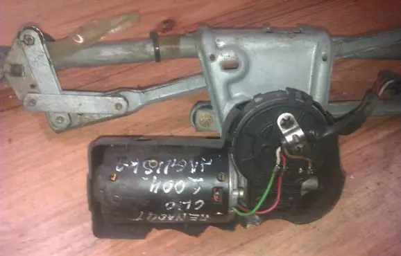 Renault Clio II Wiper motor 0390241385
