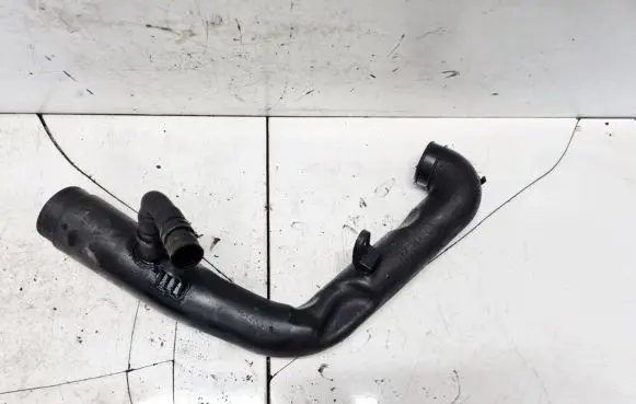 Audi A3 S3 8P Intercooler hose/pipe 1K0129654D