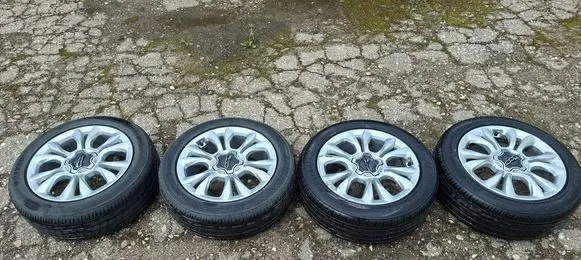 Fiat 500X R17 alloy rim