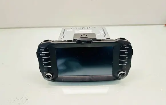 KIA Soul Radio/CD/DVD/GPS head unit 96560E4021CA AVB10E4EE