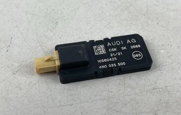 Audi e-tron Aerial antenna amplifier 4N0035500