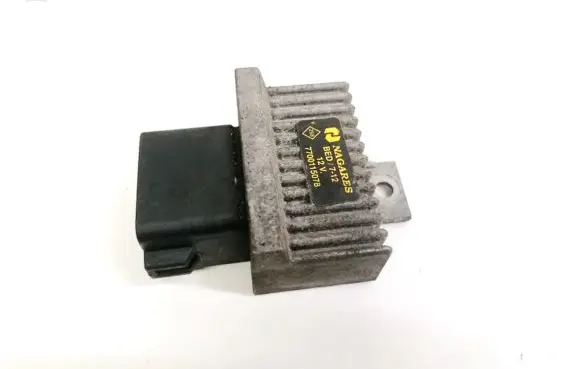 Volvo S40, V40 Glow plug pre-heat relay 7700115078