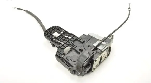 Hyundai ix20 Front door lock 813101K060
