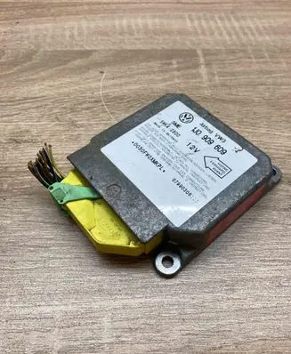 Volkswagen Golf IV Airbag control unit/module 1J0909609 5WK42800 WITHPLUG