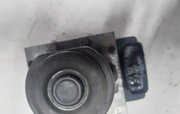 Toyota Corolla Verso E121 ABS Pump 8954113040 4451013070 FBA2410075
