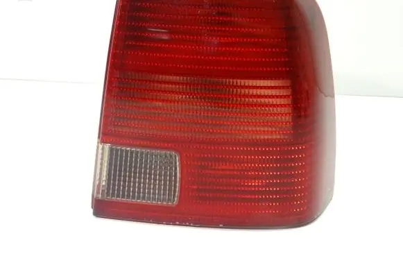 Volkswagen PASSAT B5 Rear/tail lights