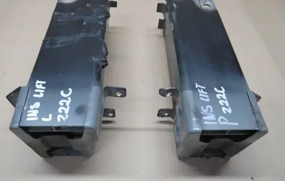 Opel Insignia A Front bumper shock/impact absorber 13235554