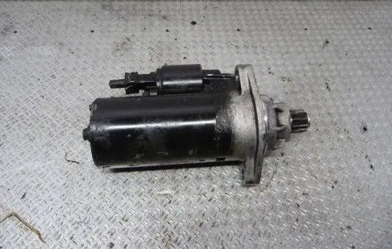 Volkswagen Golf IV Starter motor 02M911023A