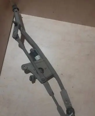 Volvo S60 Front wiper linkage and motor 09151848 404775