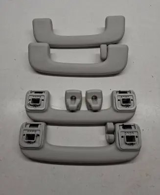 Ford Mach-E I A set of handles for the ceiling 