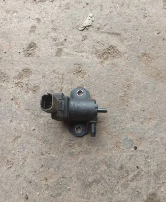 Peugeot 508 Vacuum valve 9688124580 2141411655