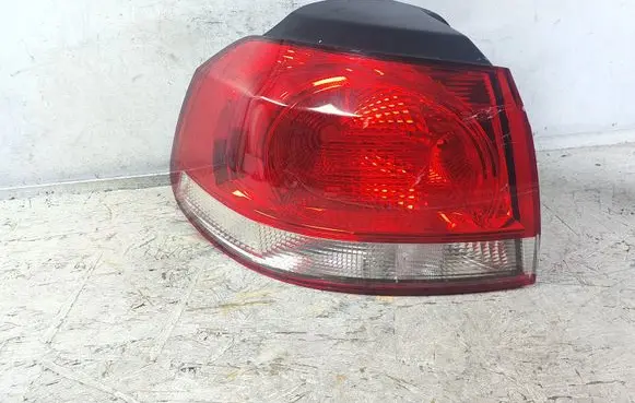Volkswagen Golf VI Rear/tail lights