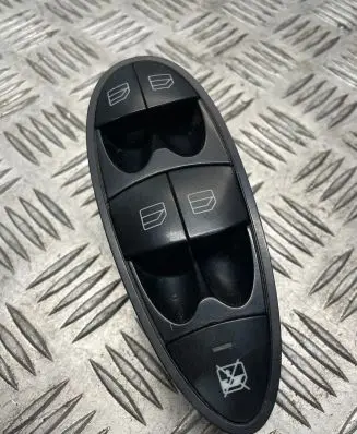 Mercedes-Benz E W211 Electric window control switch A2118213579 SWF502160